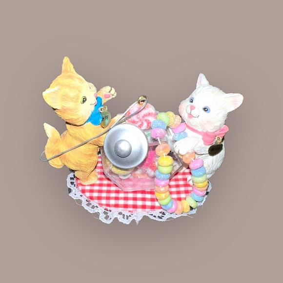 Y2K Sweet Shenanigans! - Carlton Cards Merry Mischief Makers #7 - Picture 4 of 12